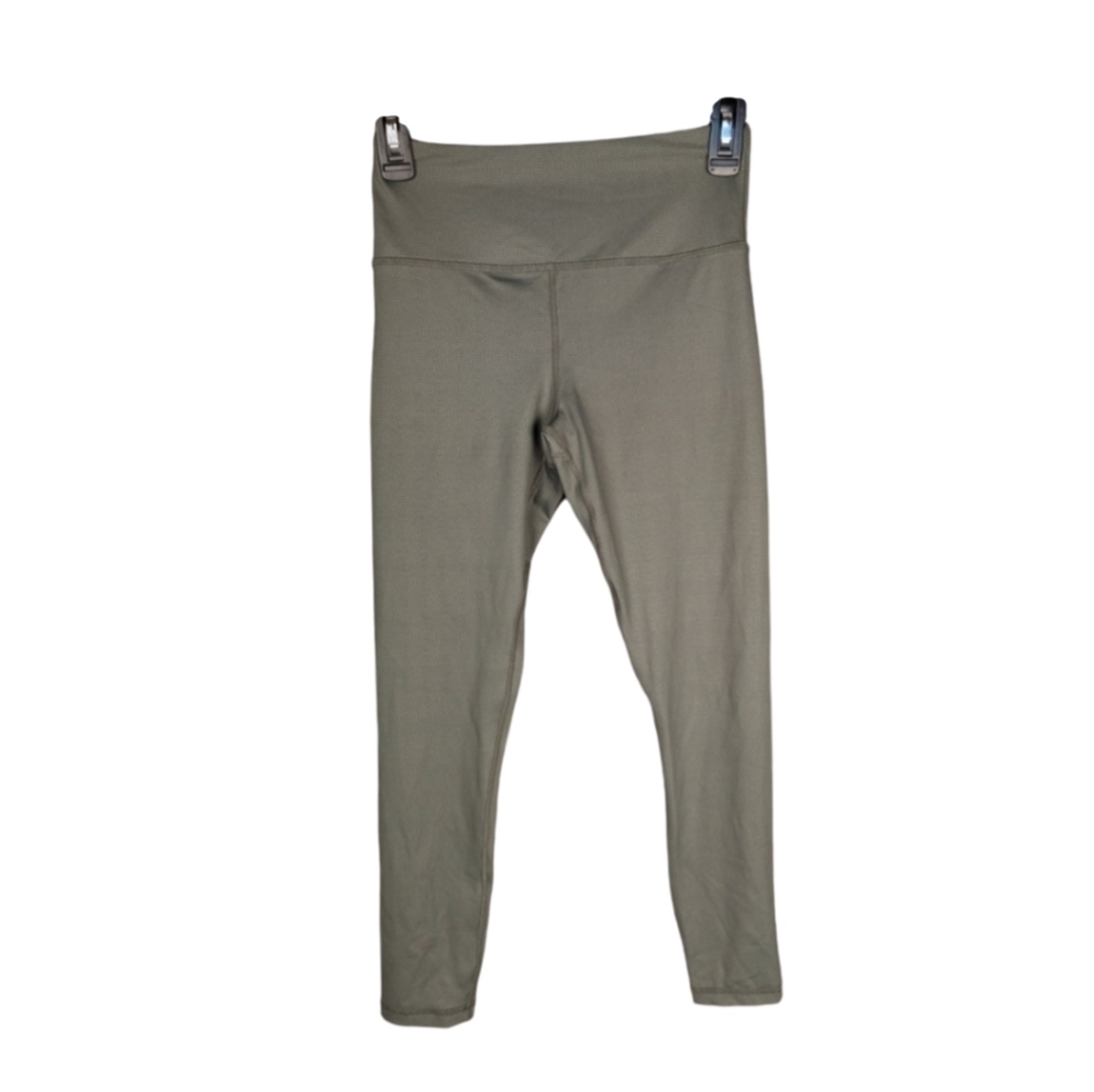 Zyia size 4 leggings in olive green with print